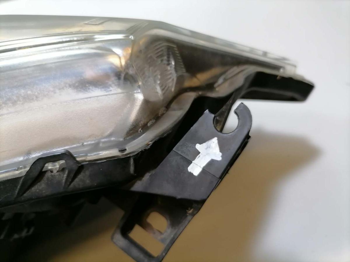 Toyota Yaris XP13 original Scheinwerfer links Halogen BJ14